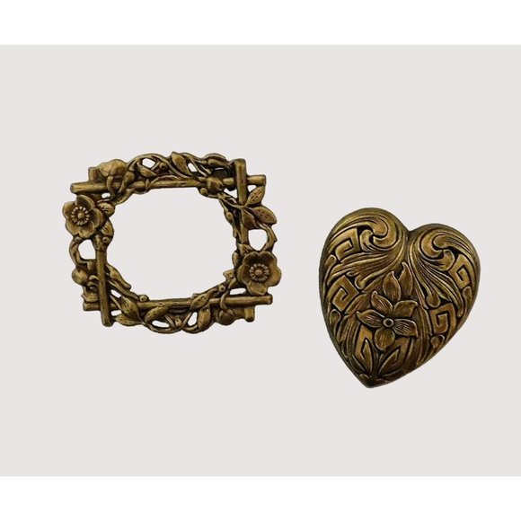 Set of 2 Pins Heart Floral Frame Brooch Lightweight Antique Gold Tone - Picture 1 of 4